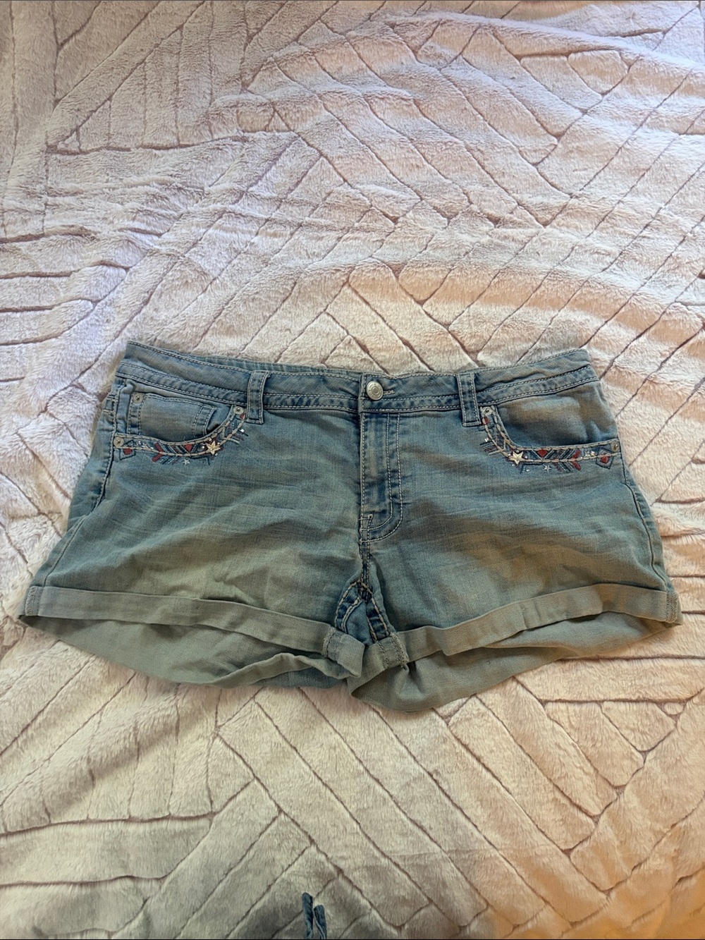 Knox Rose Light Blue Denim Roll Cuff Shorts with Embroidered Pockets